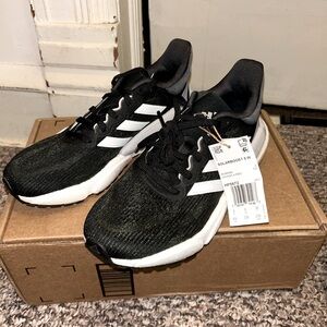 ADIDAS SOLARBOOST 5